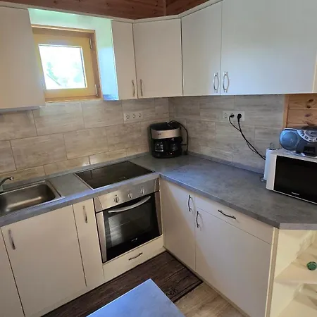 Patak-parti Piheno Appartement *